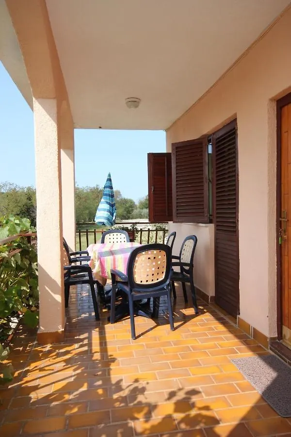 Apartments With A Parking Space Umag - 7073