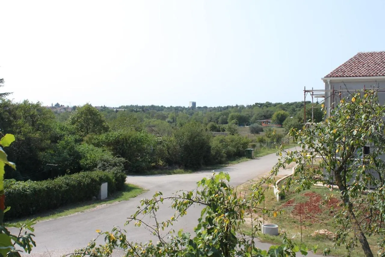Apartments With A Parking Space Umag - 7073 Croácia
